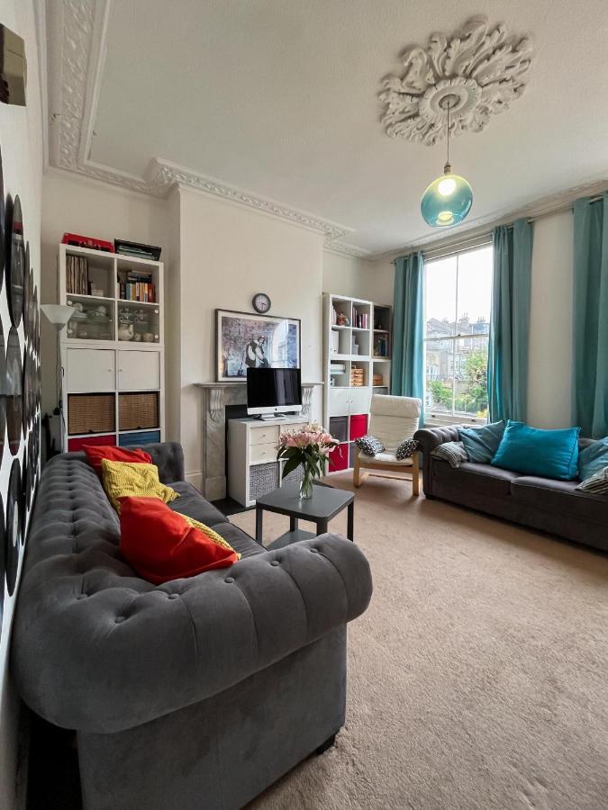 Beautiful 3Bd Flat In Archway London Lägenhet Exteriör bild